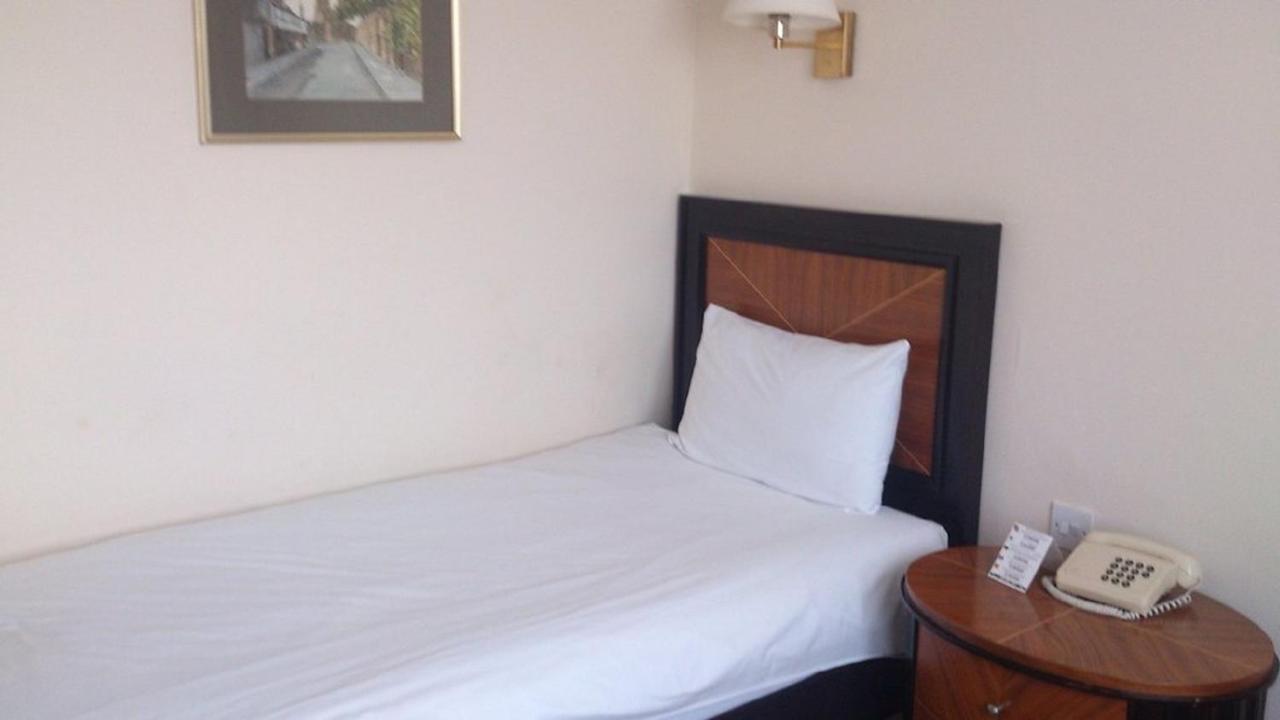 Coventry Hill Hotel Exterior foto